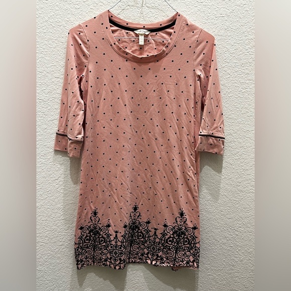 Soma Bundle 2 Sleep Shirts 3/4 Sleeve Pink w/ Black Polka Dot & Black w/ white - Picture 2 of 7